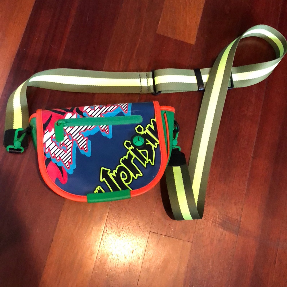 NEVER USED Marc Jacob Crossbody Bag